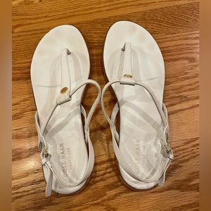 Women’s Cole Haan White Thong Sandals size 7